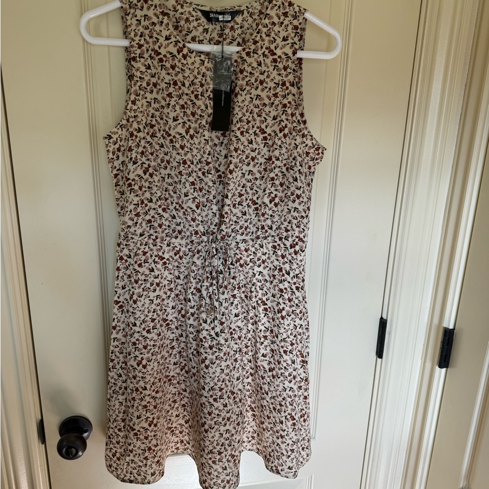 Allegra K Sleeveless Dress in White Beige Floral Print